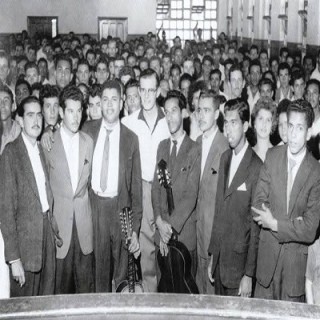 Tião Carreiro e Pardinho  no auditório da radio cultura de Maringá no final da década de 1950